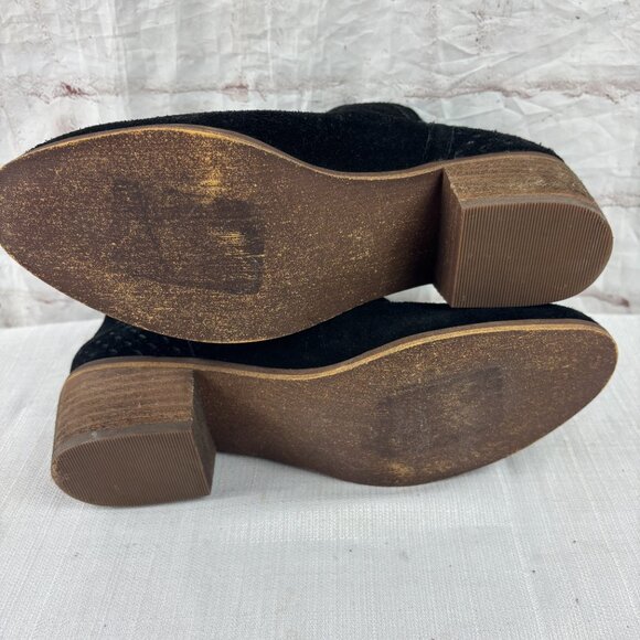 Susina Women's 7 Black Suede Perforated Blakely Ankle Booties - Picture 9 of 9